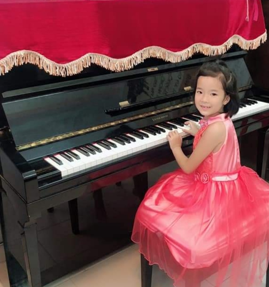 Dạy đàn piano tai nhà cho trẻ em 